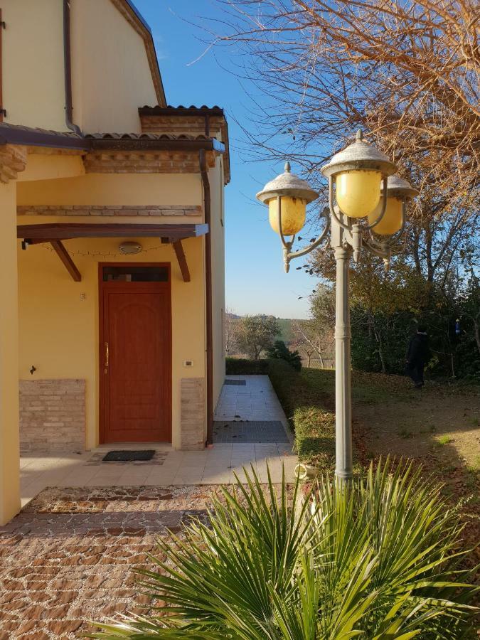 Agriturismo Vallelunga Ancona Bagian luar foto